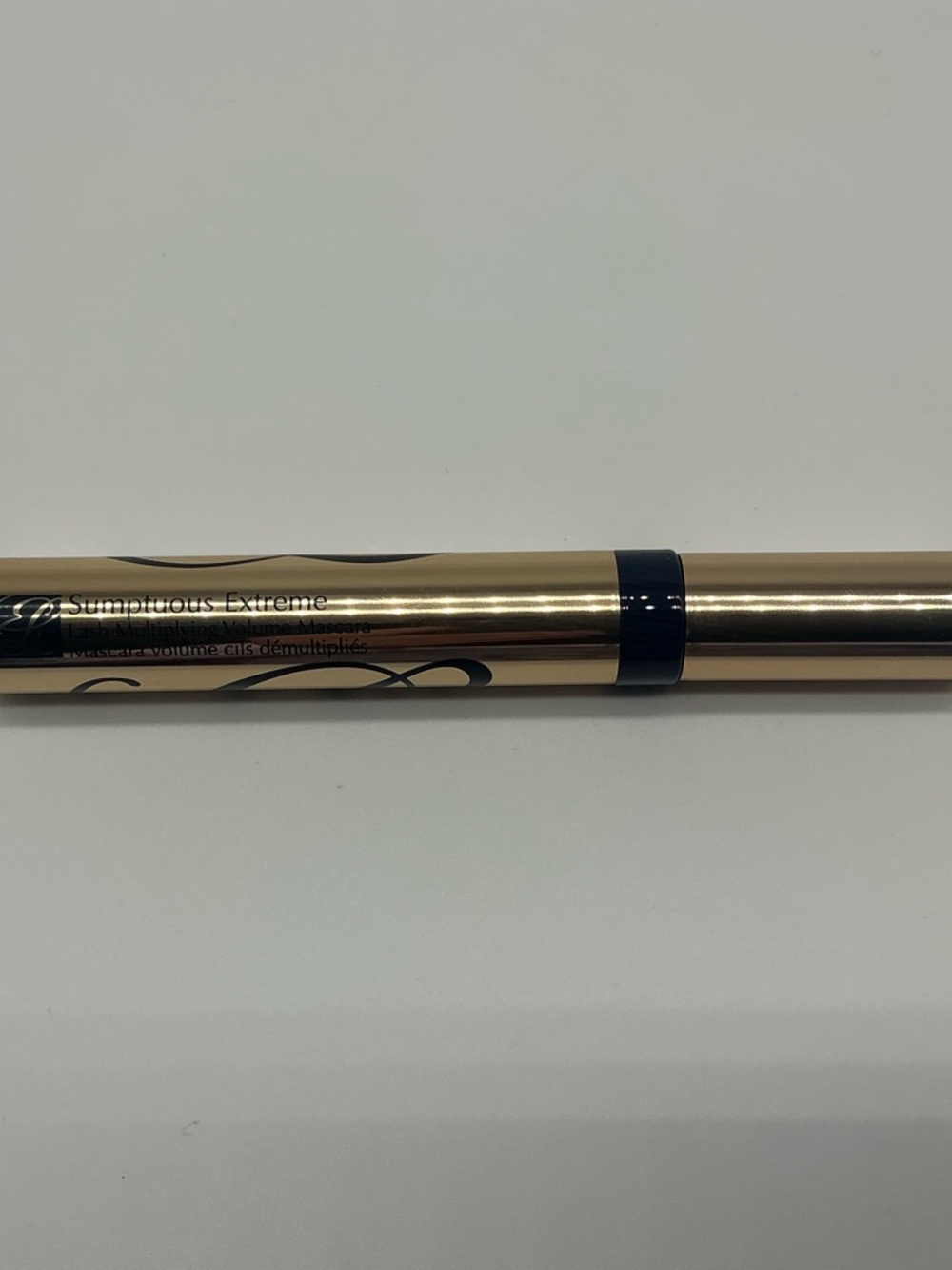 Estee Lauder Sumptuous Extreme Mascara